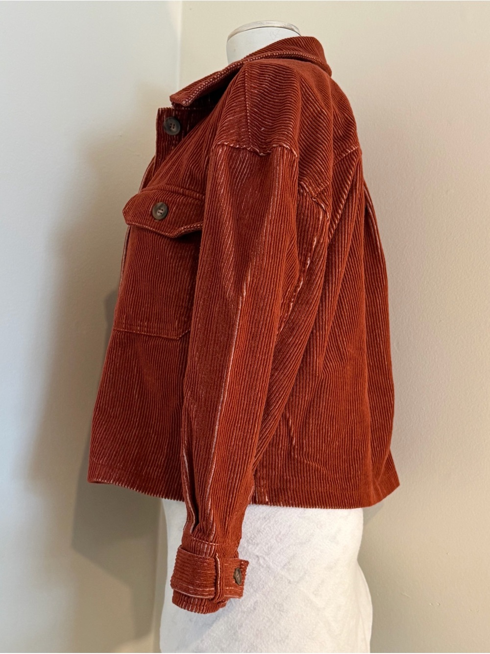 Avec Les Filles Rust Corduroy Button-Front Shacket - Picture 4 of 7